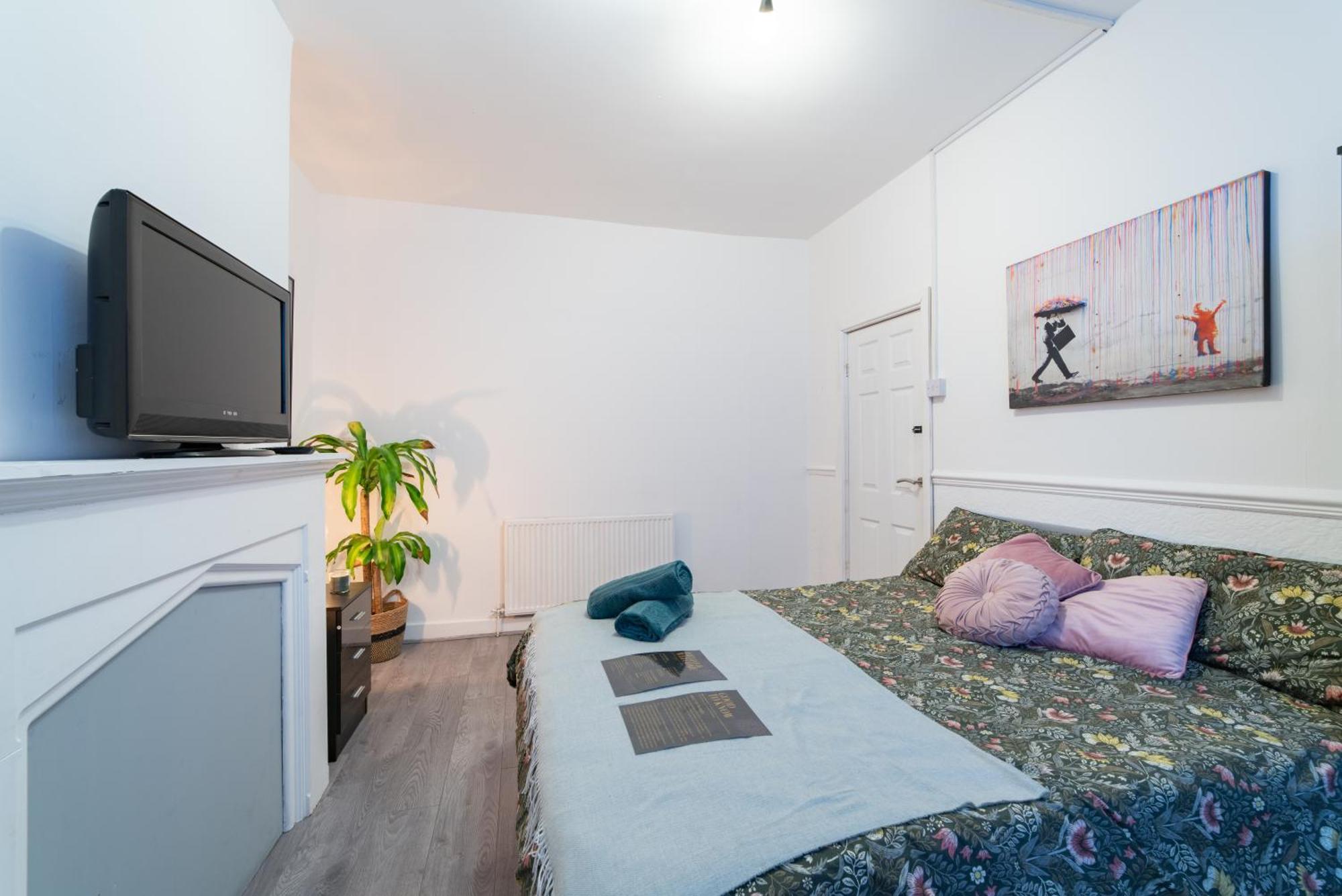 Cozy Rooms In Shared Accommodation Near Anfield Stadium With Parking And Wifi Ливерпуль Экстерьер фото