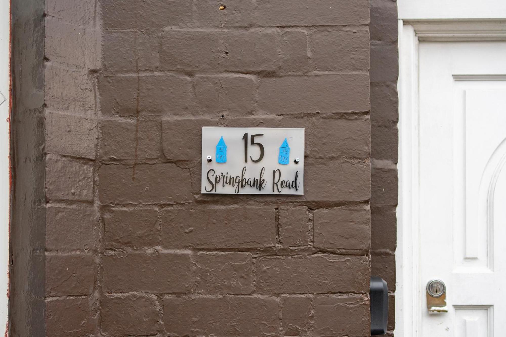 Cozy Rooms In Shared Accommodation Near Anfield Stadium With Parking And Wifi Ливерпуль Экстерьер фото